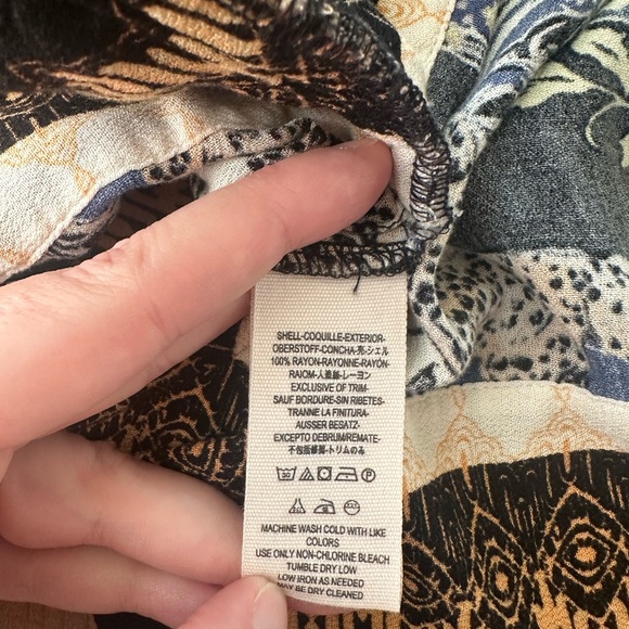 Free People Catch Me If You Can Blouse Size M - Picture 10 of 10